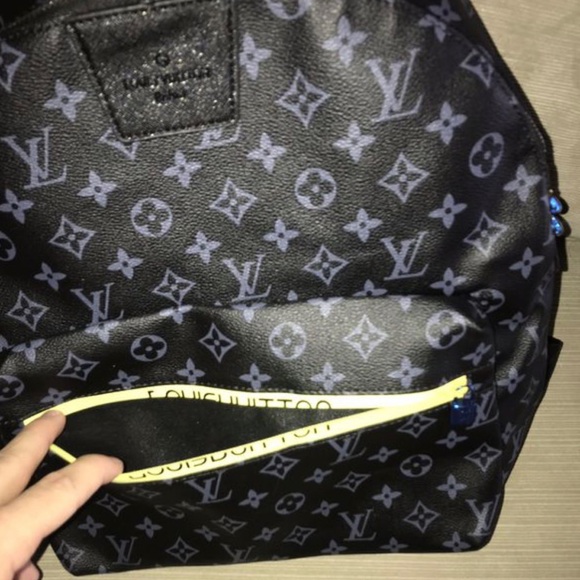 Louis Vuitton limited edition backpack. - Picture 3 of 4
